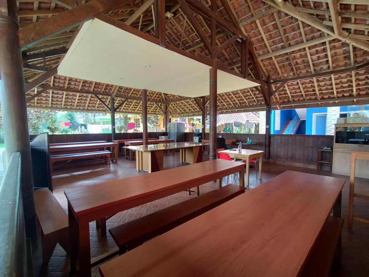 Villa Batu Tua Puncak Mitra Reddoorz Bogor Dış mekan fotoğraf